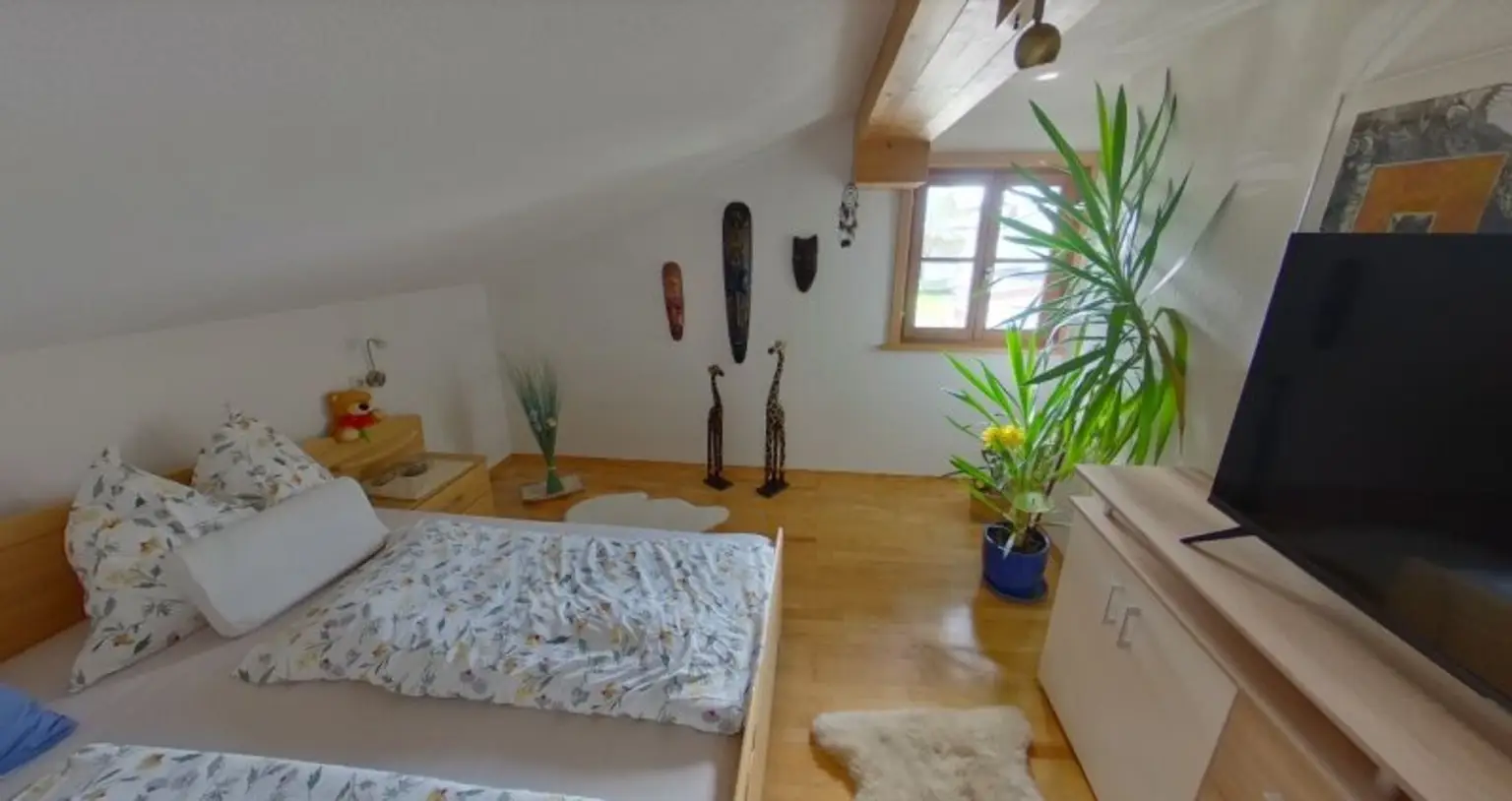 Traumhafte 3-Zimmer-Wohnung mit Balkon und Bergblick in Fügen!