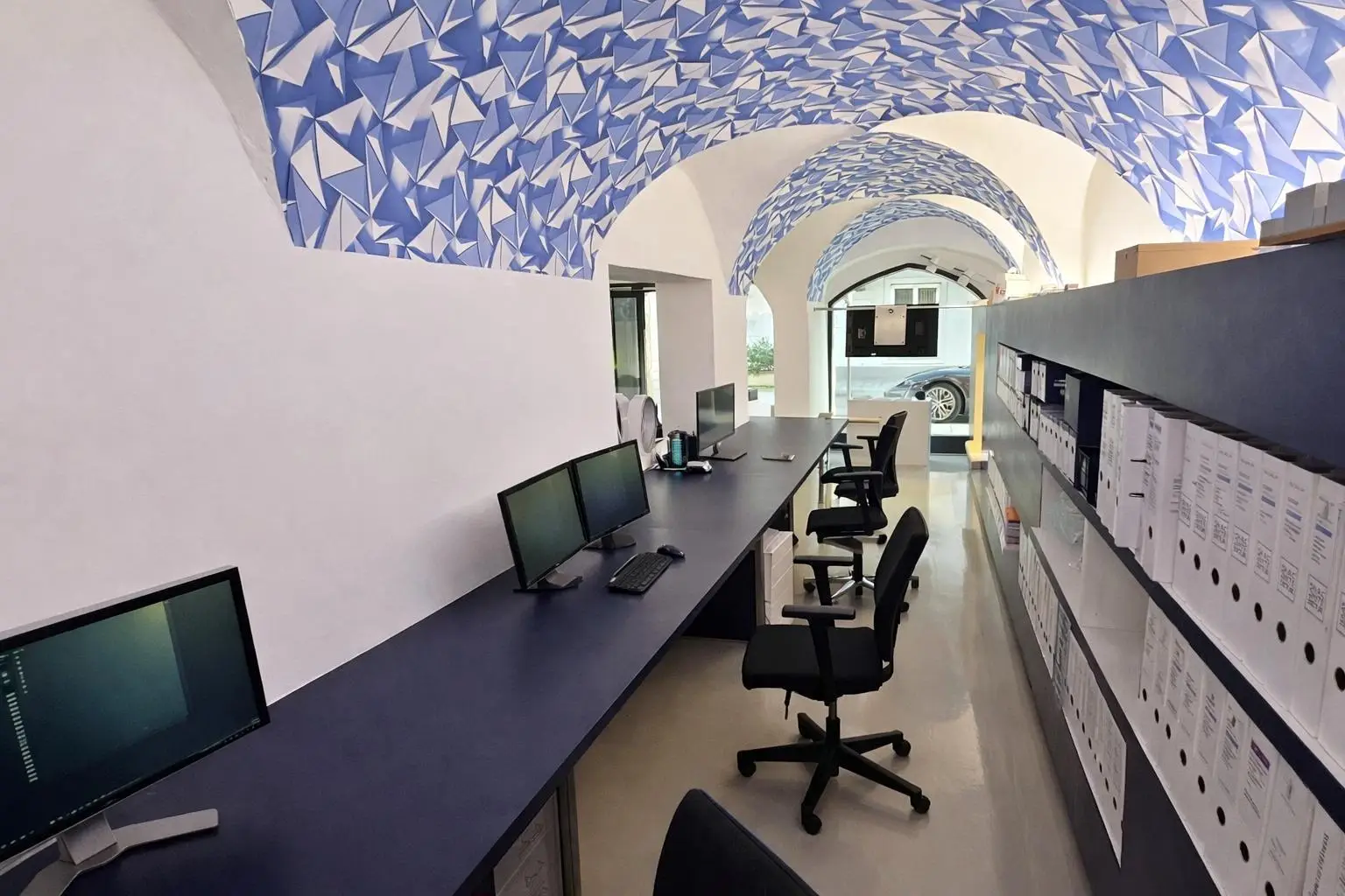 Büro 01