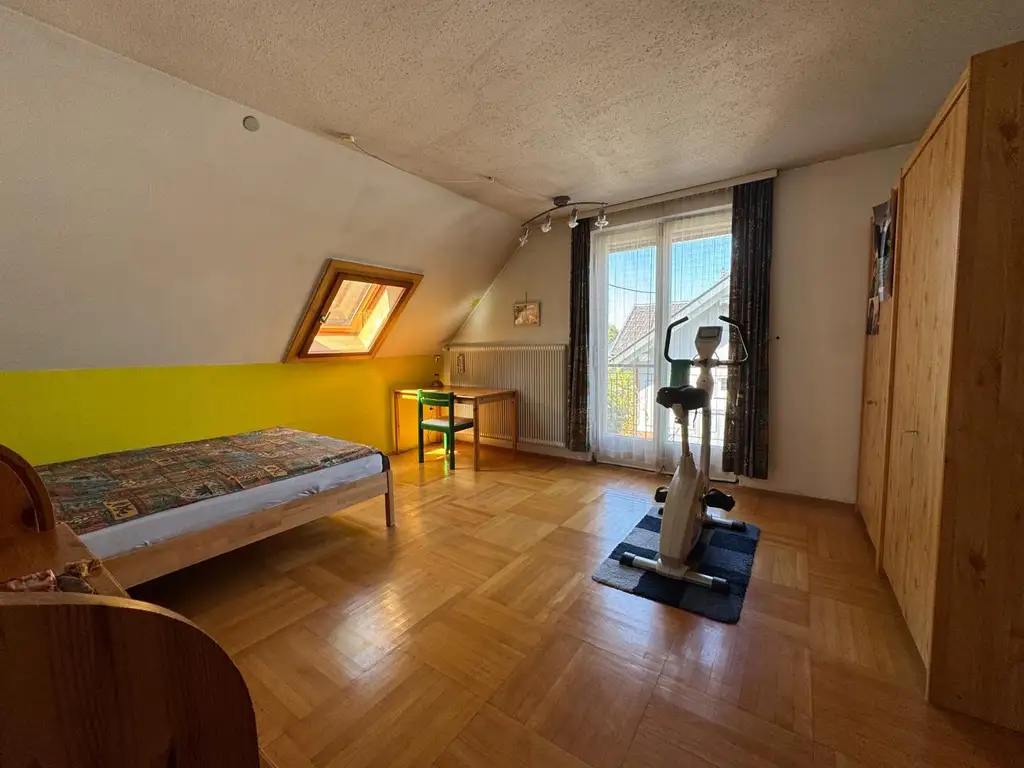 Familientraum mit Blick in den Schachterlwald – Welzenegg