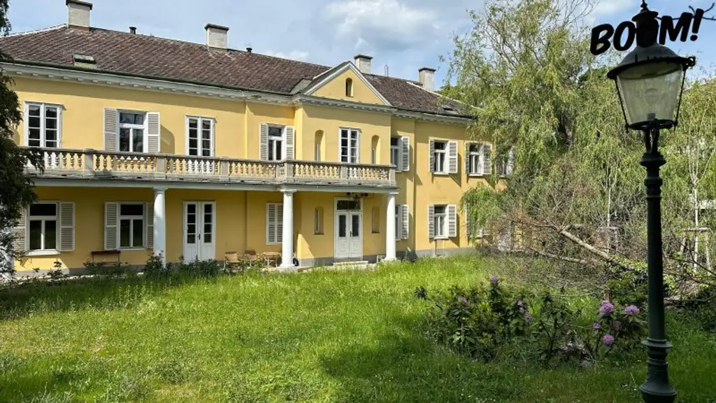 Ästhetische Villa mit charmanter Parkanlage in Hietzing