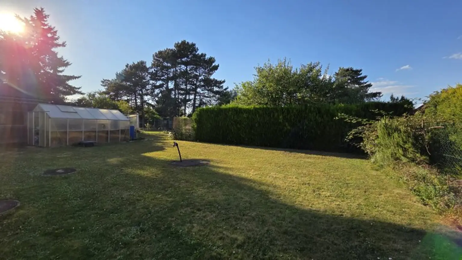Geräumiges Einfamilienhaus in Silberwald mit Pool, Photovoltaikanlage und KFZ Garage – Ihr neues Zuhause wartet!