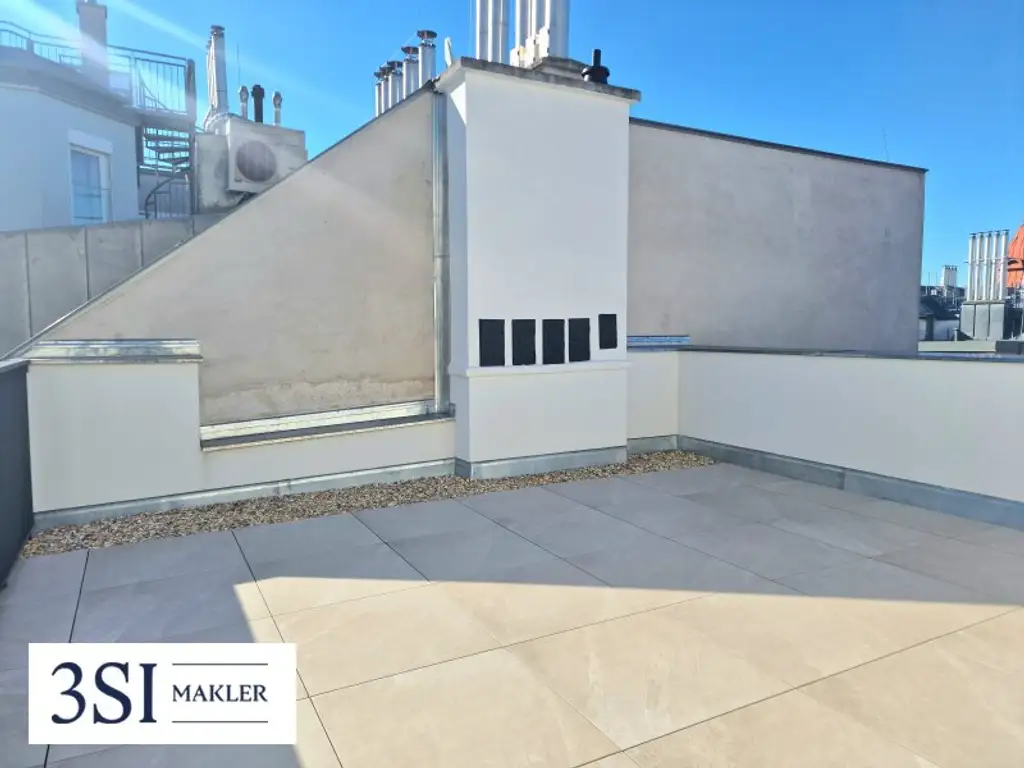 Dachwohnung der Extraklasse - Stilvoll mit großzügiger Freifläche