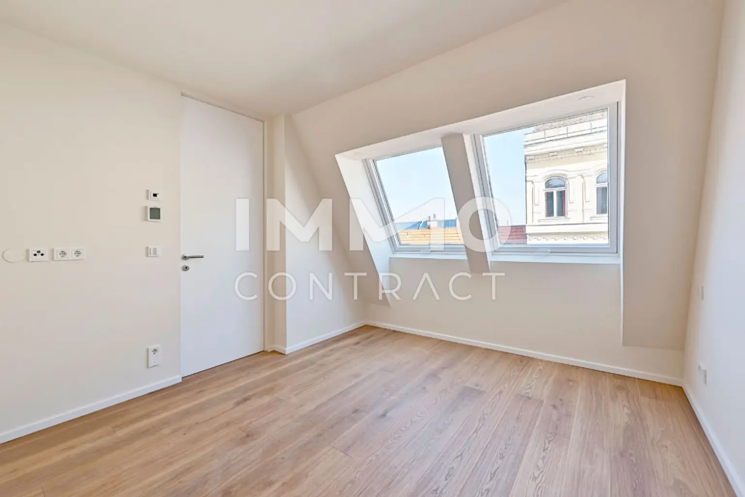 Erstbezug in Traumlage – 2 Zimmer mit Balkon nahe Naschmarkt