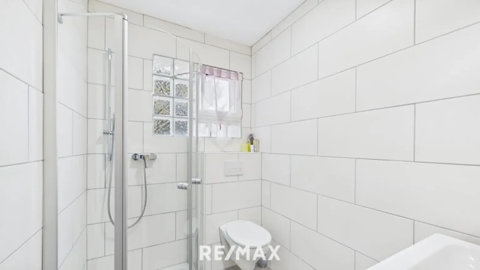 Vielseitige Gewerbe- & Wohnimmobilie! Raum für Ideen, Visionen & neue Perspektiven!