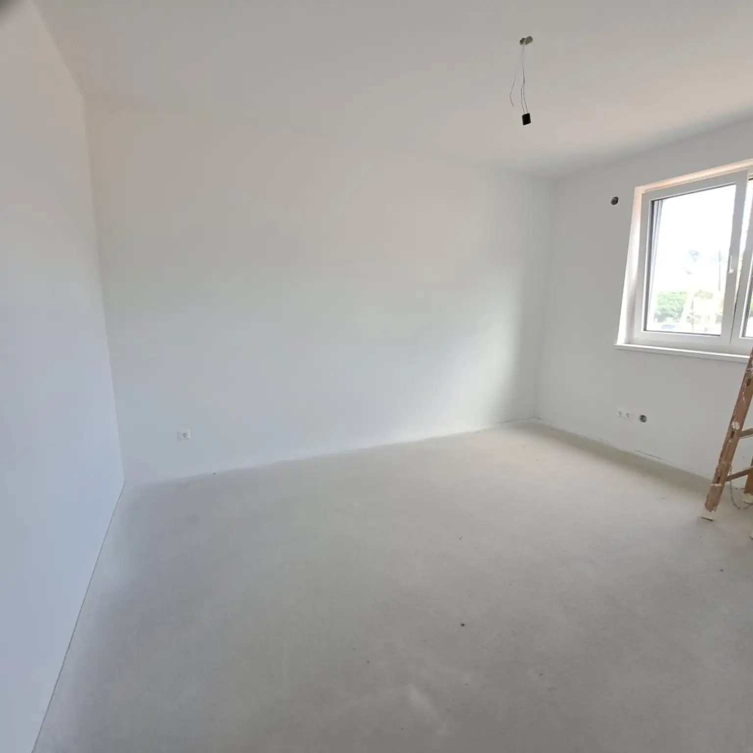 Neubau-Doppelhaus-Hälfte mit 4 Schlafzimmern!