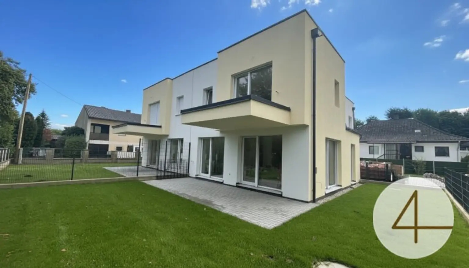 Top-Neubau in Markgrafneusiedl: 5-Zimmer-Ziegelhaus mit Eigengarten, Balkonen 2 Stellplätze – schlüsselfertig!