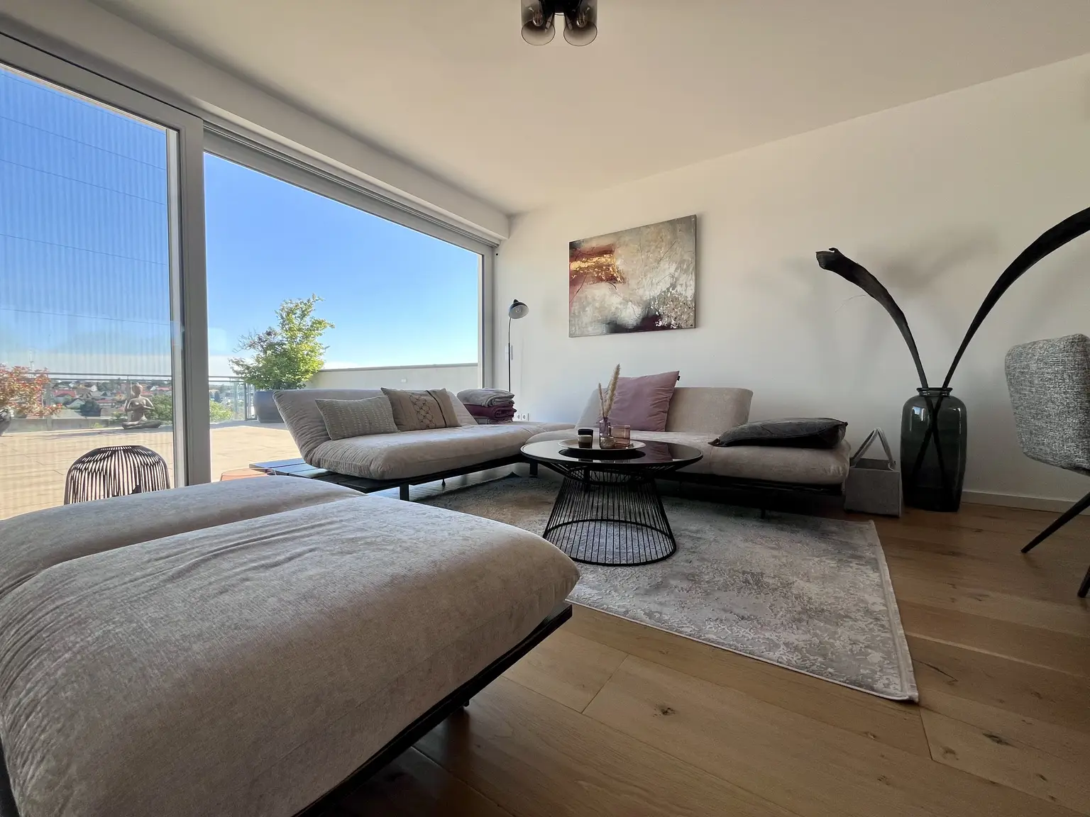 REPRÄSENTATIVES PENTHOUSE-JUWEL: Luxuriöses Dachgeschoss-Maisonette-Traum mit grandiosem Weitblick