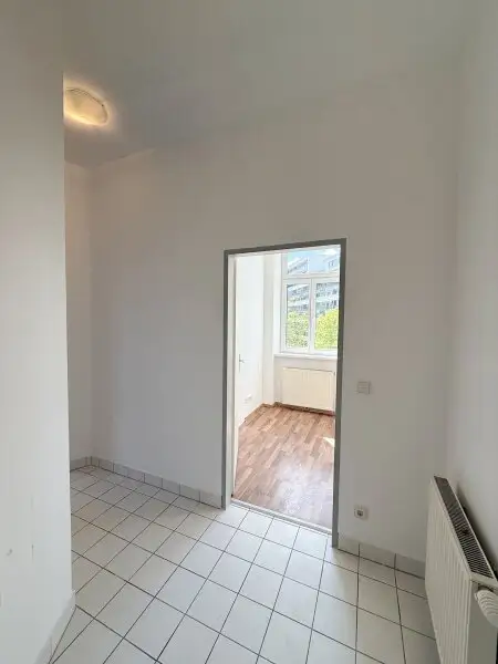 3-Zimmerwohnung mit NEUER EINBAUKÜCHE in 1120 Wien mit Lift zu vermieten - NEUE Wohnküche