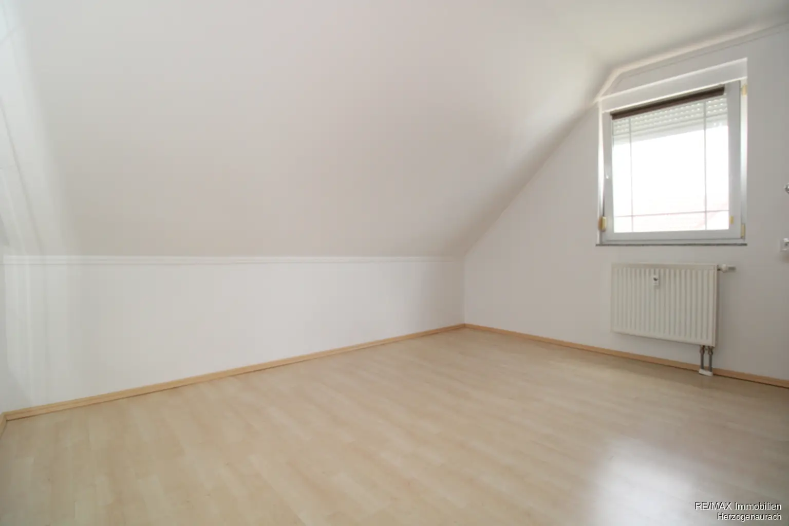 Schlafzimmer  2 OG