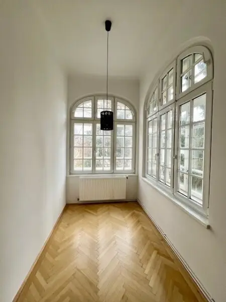 Charmante 147m2 Altbau-Maisonette in Gersthof – 4 Zimmer, Terrasse & idyllischer Allgemeingarten!