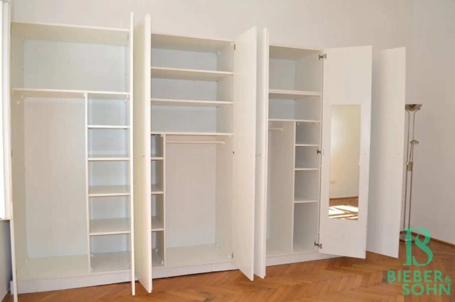 Garderobeschrank Schlafzimmer