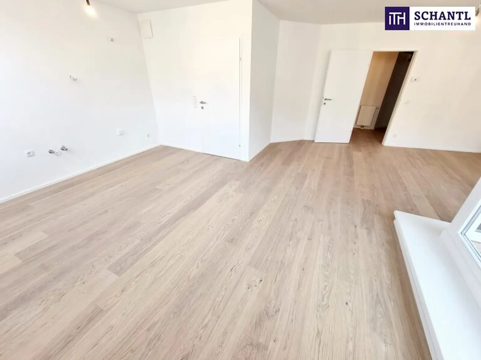 LETZTE Wohnung - Schnell sein! Leistbare Familien-Wohnung im Dachgeschoss! Toll aufgeteilt + Zentrumsnah + 3 Zimmer mit Terrasse + Frisch saniert + Hauseigene Tiefgarage! Besser geht es nicht....