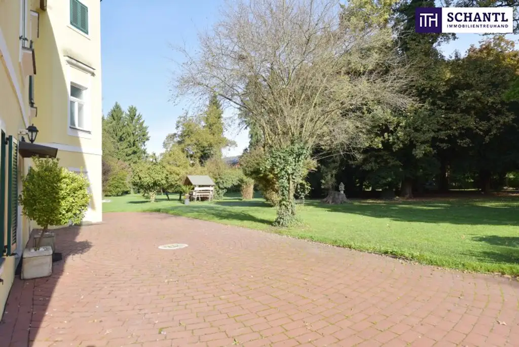 MÄRCHENHAFTE Wohnung im SCHLOSS inklusive Nutzung des SCHLOSSGARTENS! Ab sofort verfügbar!