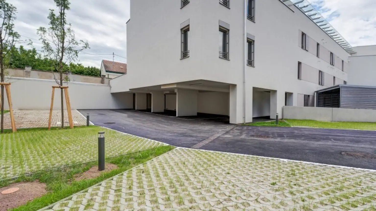 Garagenplätze in Bahnhofsnähe zu Vermieten