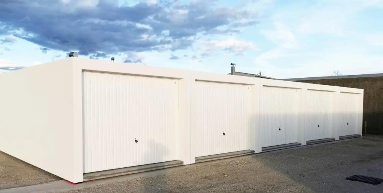 Garage 2201 Hagenbrunn