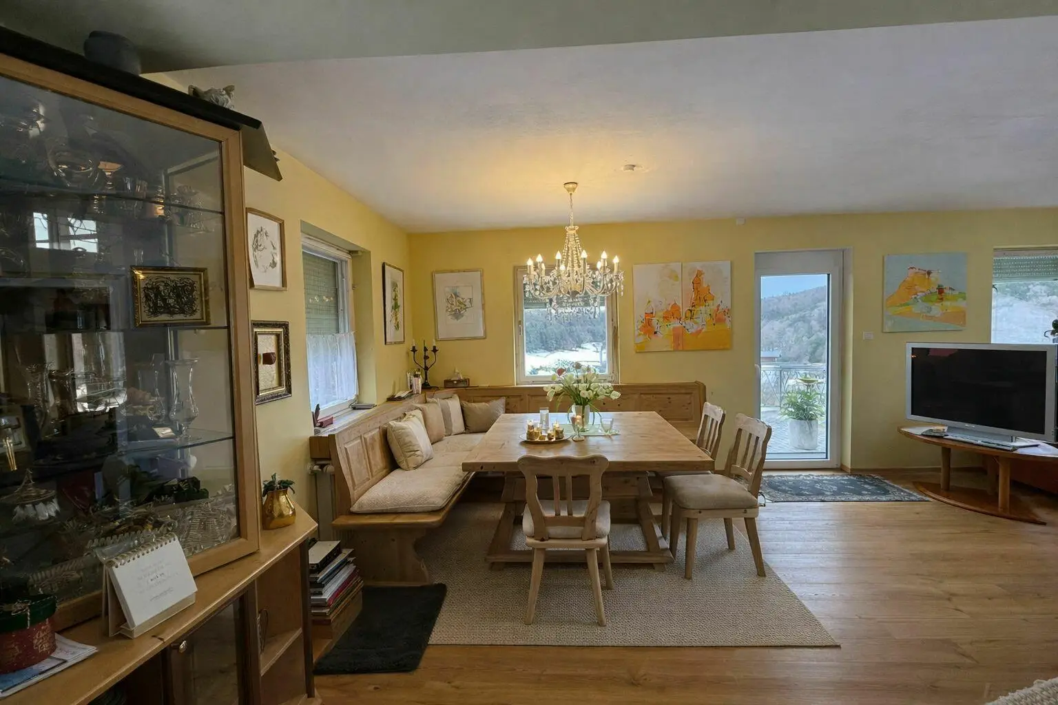 essen, Deko KI-unterstützt