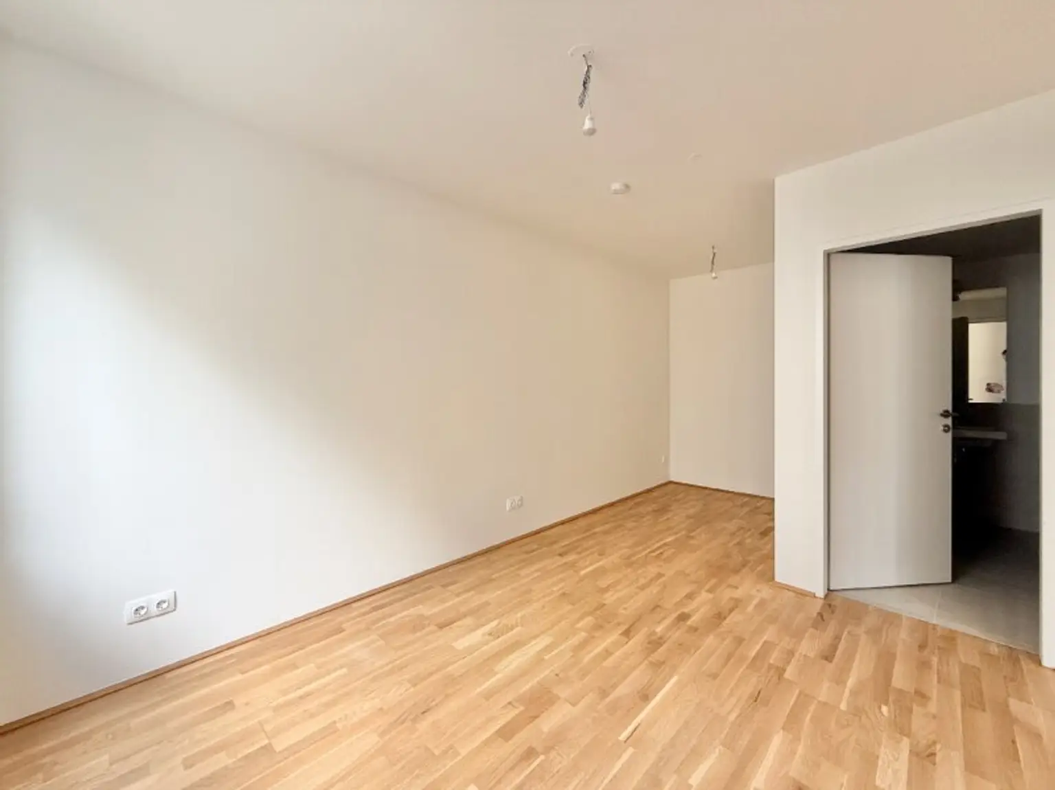Erstbezug - 2 Zimmerwohnung I Nähe Donau I ca. 5,5m²  Balkon I hochwertige Küche I Tiefgarage I Fußbodenheizung I