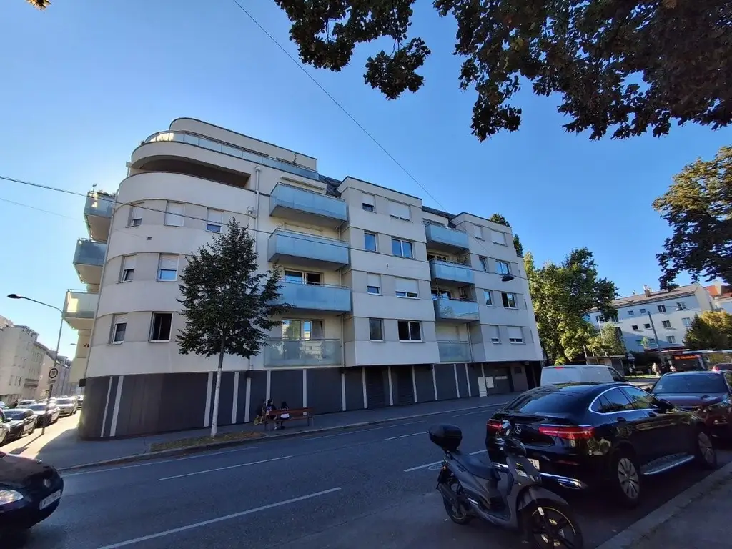 "Neue vollausgestattete - 4-Zimmer-Balkonwohnung Jedlesee"