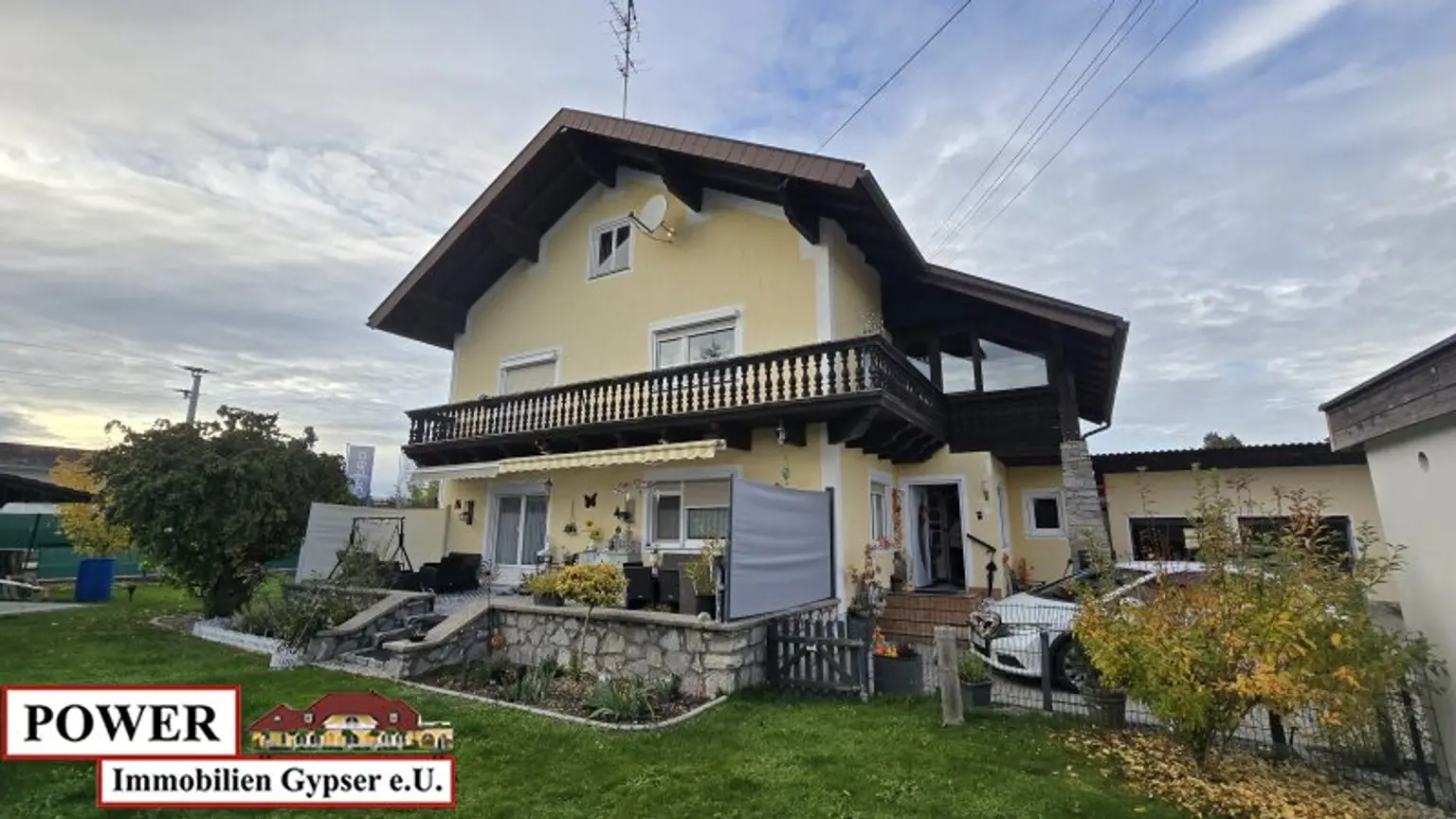 Großzügiges Wohnhaus in Zentrumsnähe !!