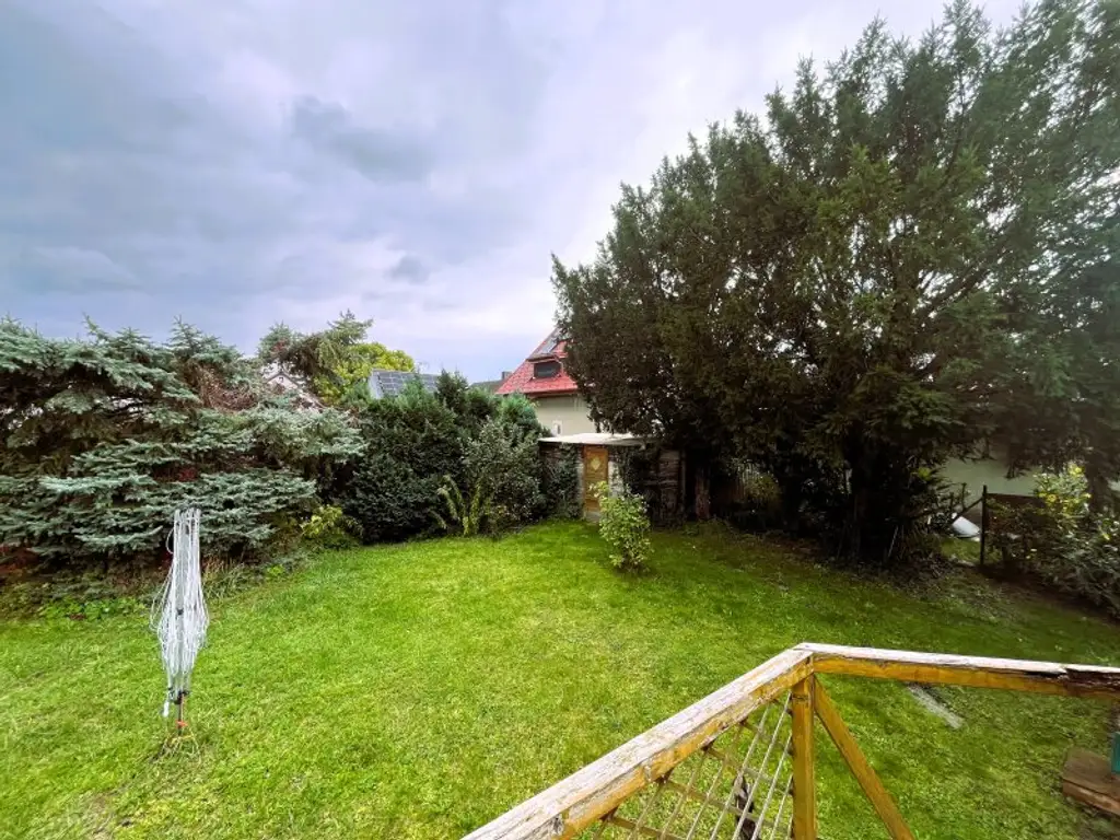 Einfamilienhaus mit Charme und Potenzial in der Schwarzlackenau - Superädifikat