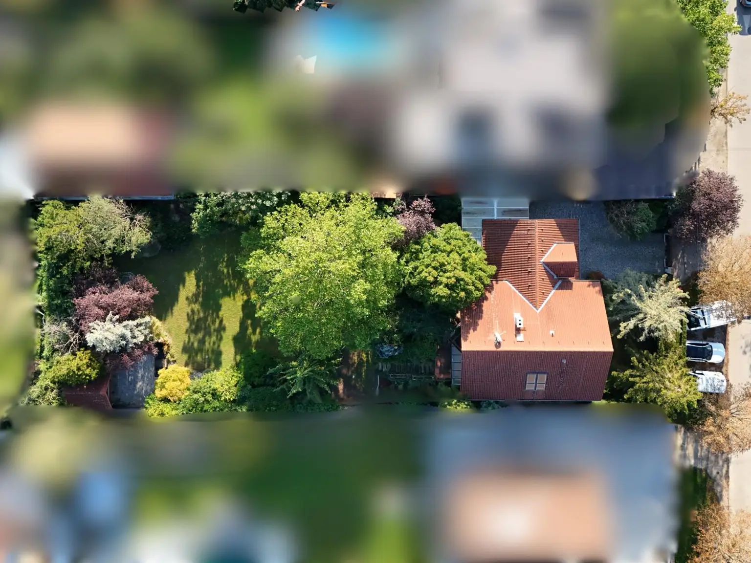EIN HAUS MIT CHARAKTER! Einzigartiges Einfamilienhaus mit traumhaftem Garten, Garage und mehr!