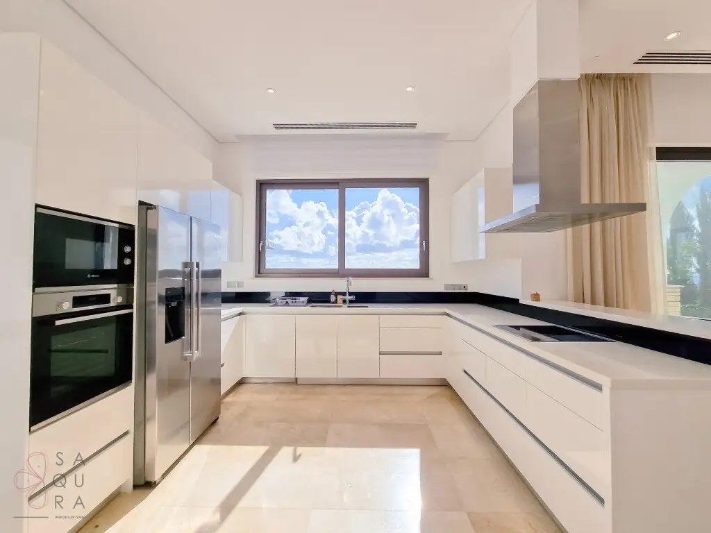 Sea Caves, Pegeia – Ihr exklusiver Rückzugsort auf Zypern