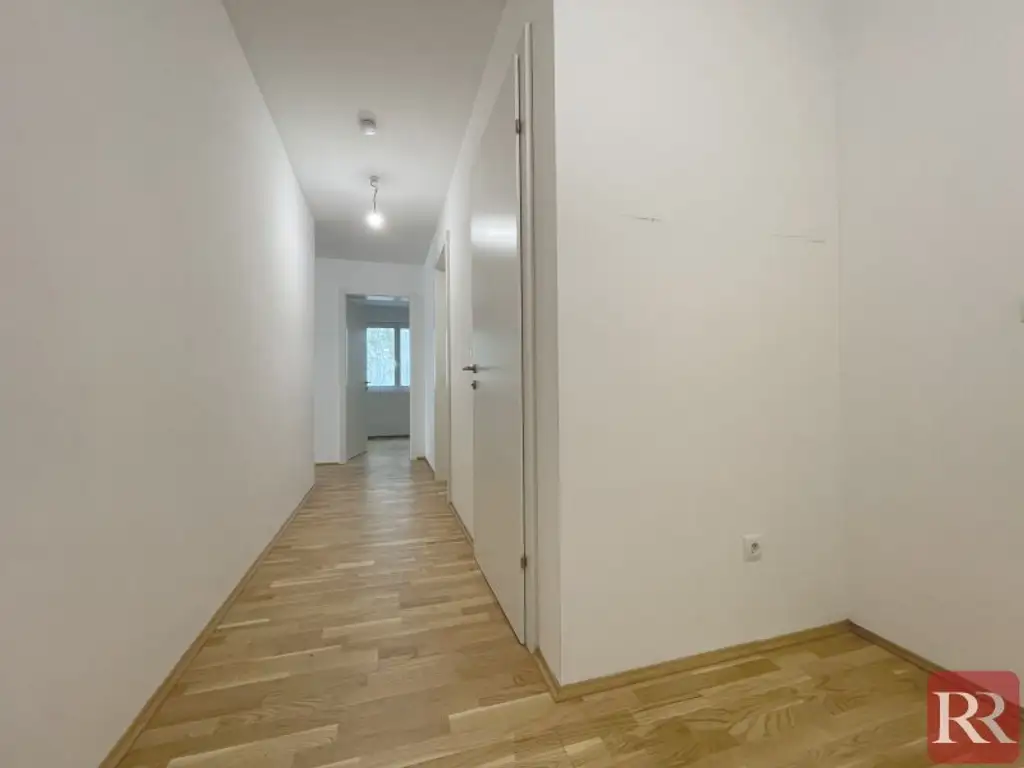 Moderne Wohnung, 3 Zimmer, großer Garten