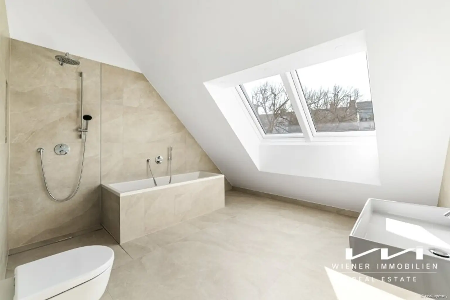 Quartier Starhemberg - Geschichte bewahrt. Zukunft gebaut. Jetzt bezugsbereit.