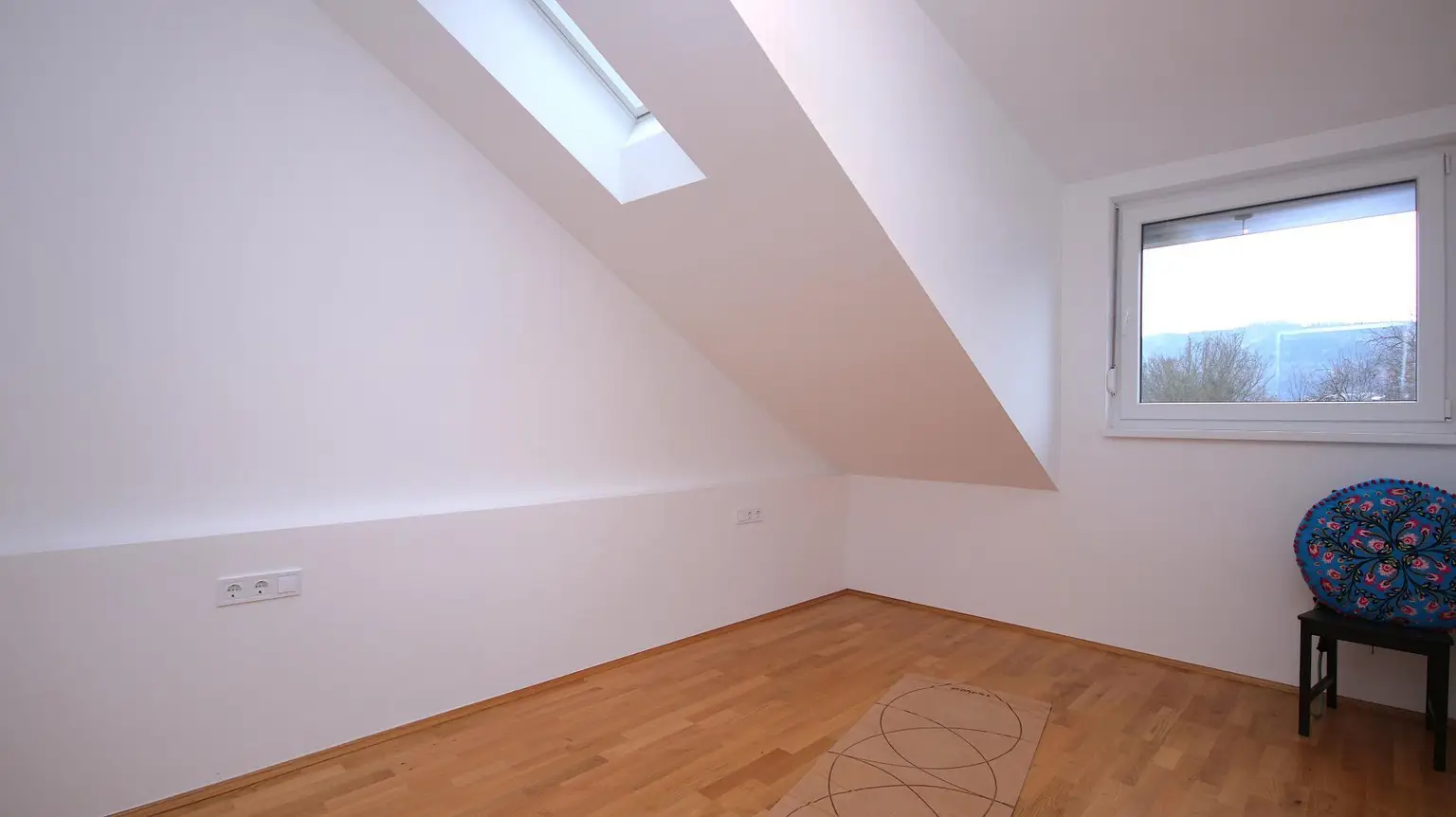Schlafzimmer 2 OG