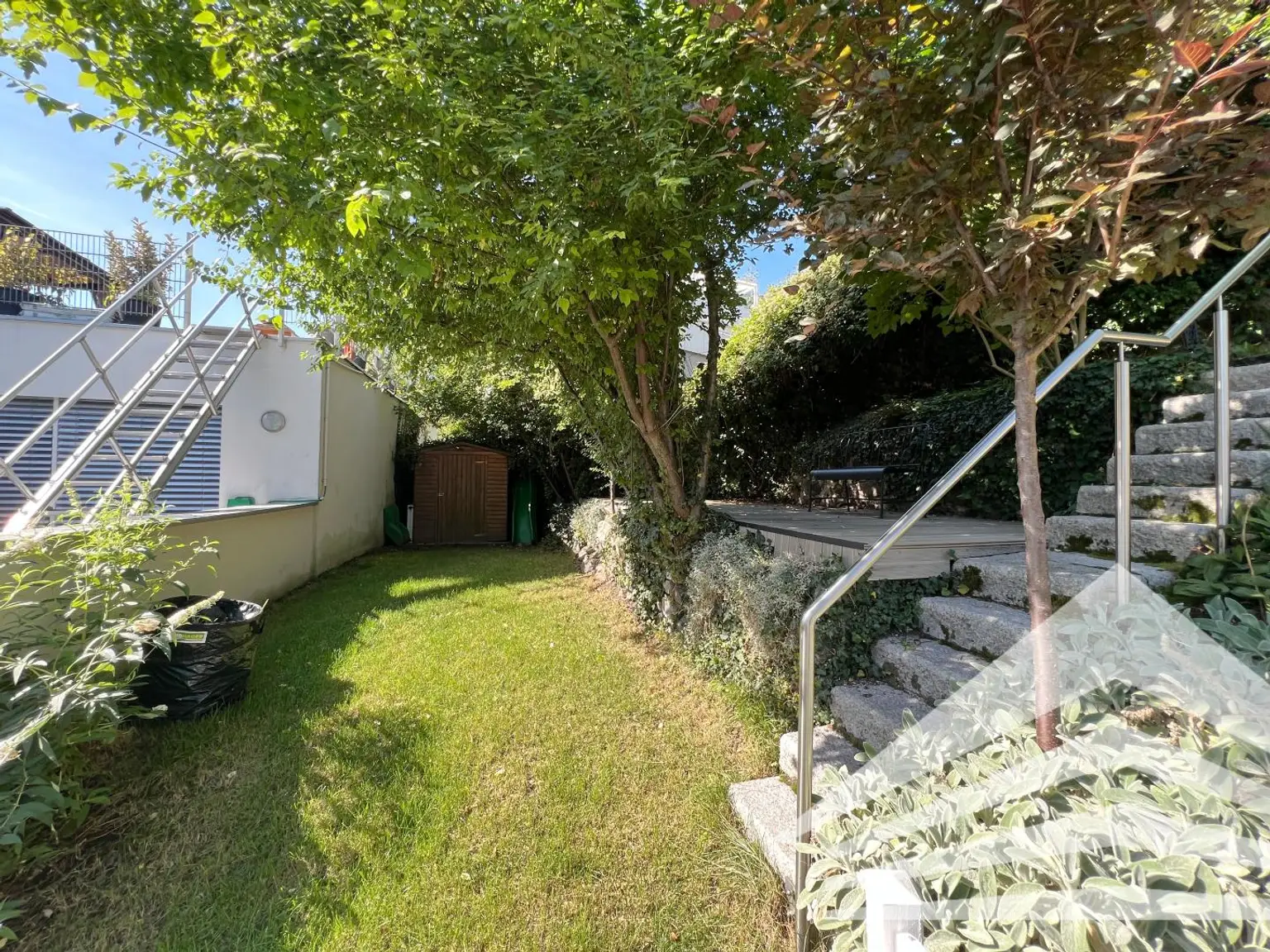 Charmante, gemütliche 2-Zimmer Gartenwohnung mit Terrasse im Linzer Stadtzentrum!