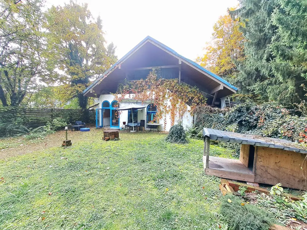 IMMOBILIE IM DORNRÖSCHENSCHLAF