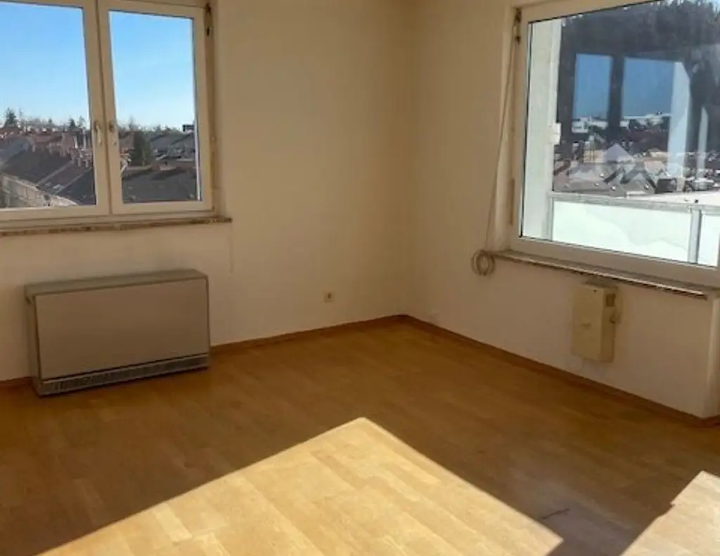 Graz-Geidorf: 3-Zimmerwohnung - Top Lage, sonnige Loggia & herrlicher Ausblick!