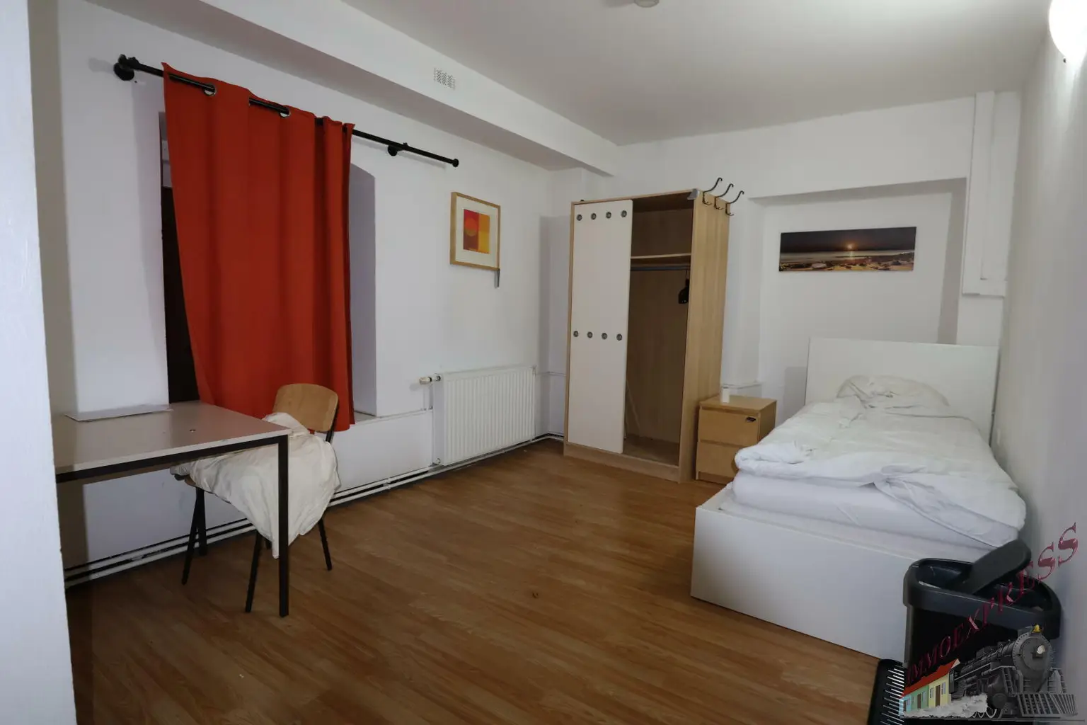 1 Zimmer Mietwohnungen mit 1 Bett  in Fischamend 420,-- Euro monatliche Pauschale ab Jänner / Februar 2026 verfügbar