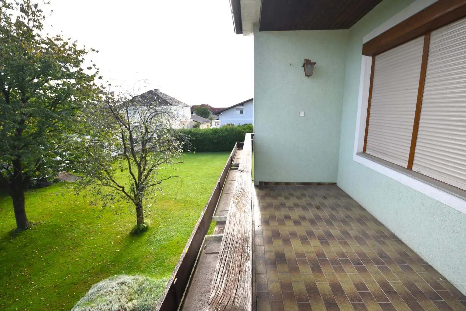 Mehrfamilienhaus mit viel Potenzial und Bauland-Agrar Widmung!