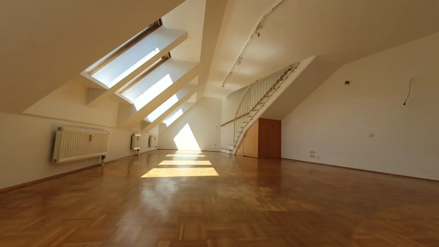 Attraktive Dachterrassenwohnung mit hohem Lebenswert in gesuchter Lage