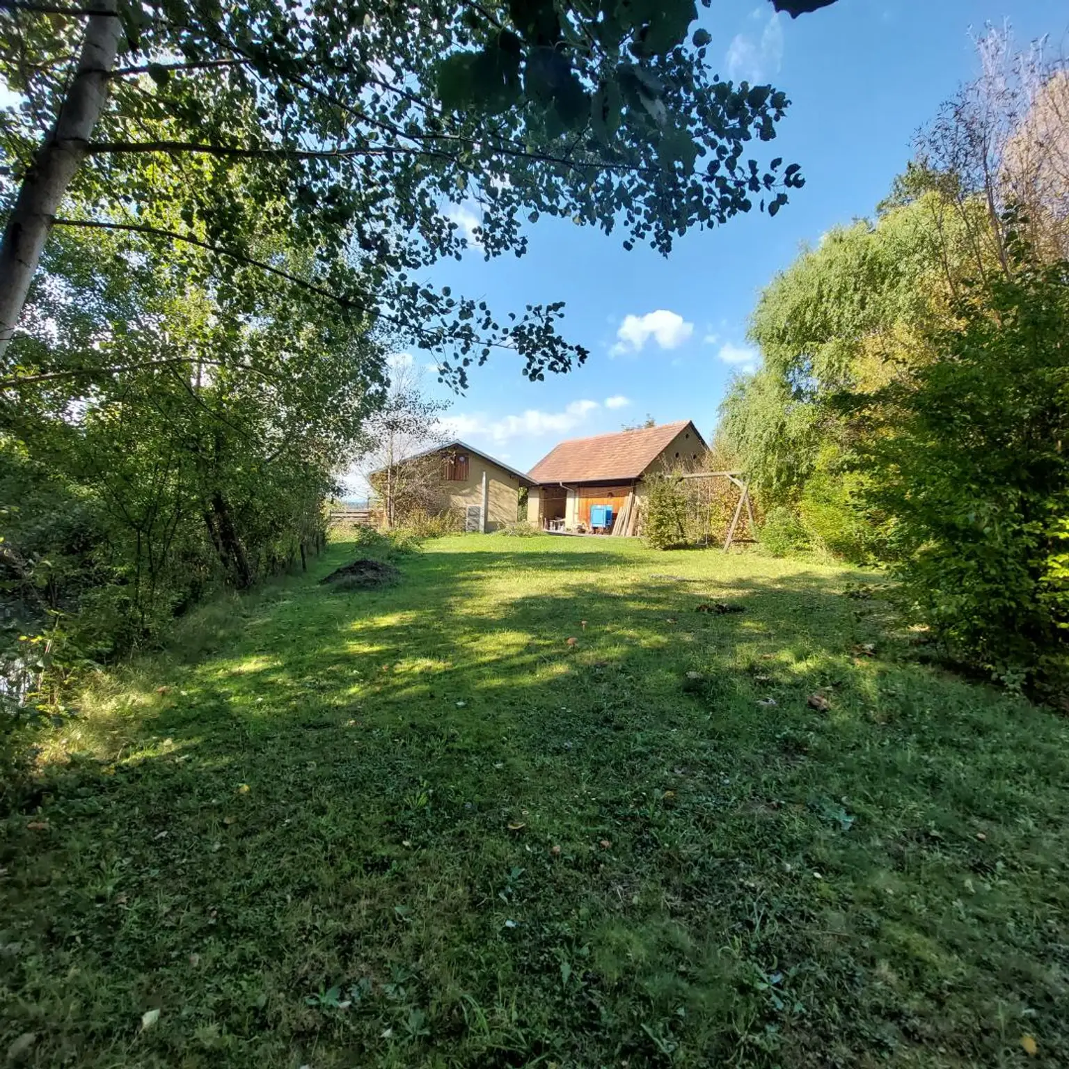 Barrierefreies Niedrigenergiehaus auf über 2 ha Grund