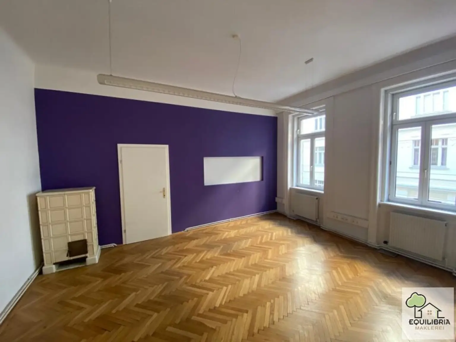 MODERNES ALTBAUBÜRO IN ZENTRALER LAGE