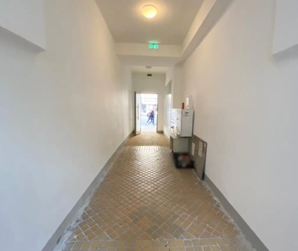 ++NEU++ Wohnen nach Wunsch: 93 m² Altbau-Traum zum Sanieren – Perfekt für Eigennutzer!  NÄHE AUGARTEN