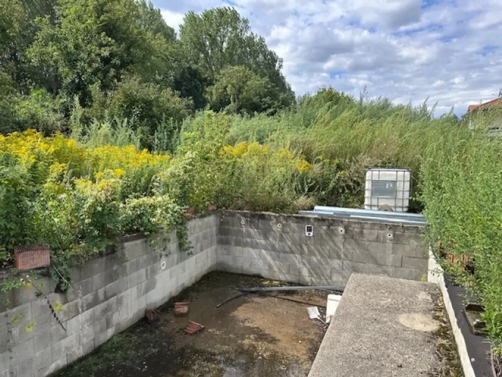 TRAUMHAUS mit POOL am AUWALD mit Blick ins GRÜNE