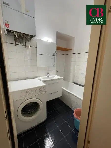 PREISHIT! GRUNDSANIERTE 2 ZIMMER ALTBAUWOHNUNG IN TOP LAGE