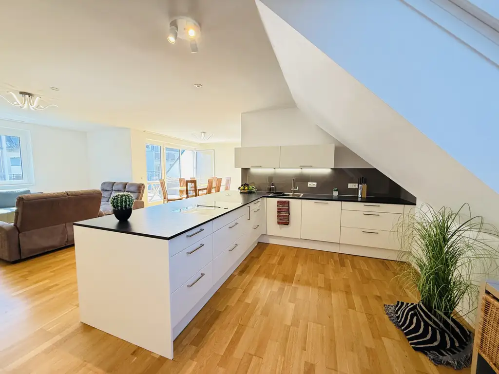 WOHNTRAUM | GRÜNLAGE | RUHIG | PERFEKTE VERKEHRSANBINDUNG