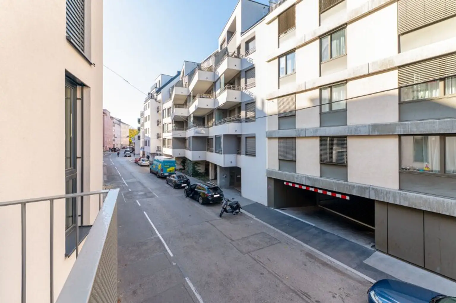 Erstbezug ab Februar! Nähe U6/U4! Helle 2-Zimmer-Wohnung mit Loggia zu vermieten!