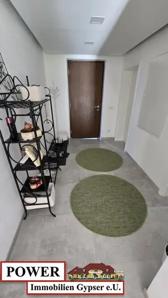 sofort zu beziehen ! Großzügiges, gemütliches Top Ausgestattetes Eckreihenhaus