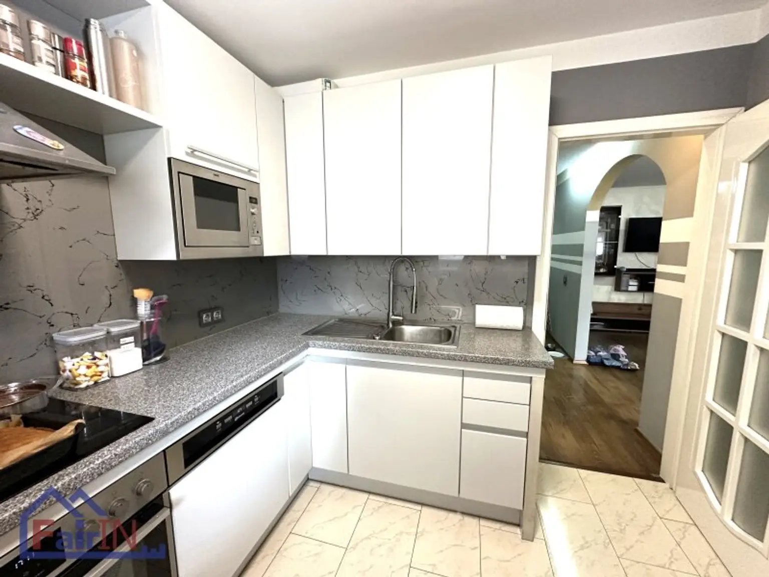 Geräumige 4-Zimmer-Wohnung mit Loggia in 1100 Wien – Ihr neues Zuhause!