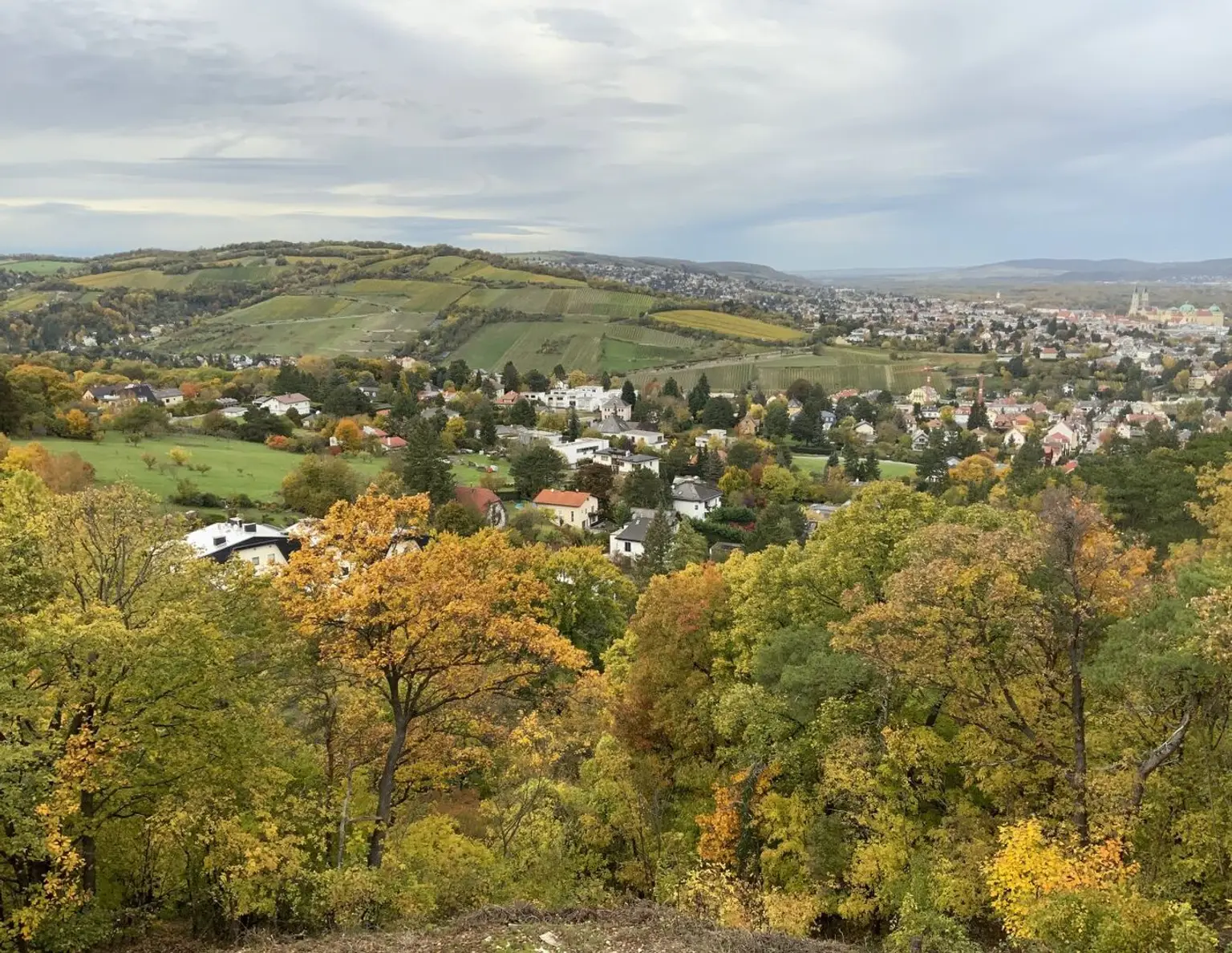 Idyllisches Baugrundstück in Klosterneuburg - Ihr Eigenheim mit Fernblick!