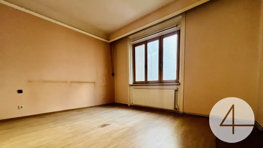 200m zur U6 - Sunset Loggia - dein Projekt 2025 -  Lugner City ums Eck -  charmante Altbauwohnung  - Top Infrastruktur