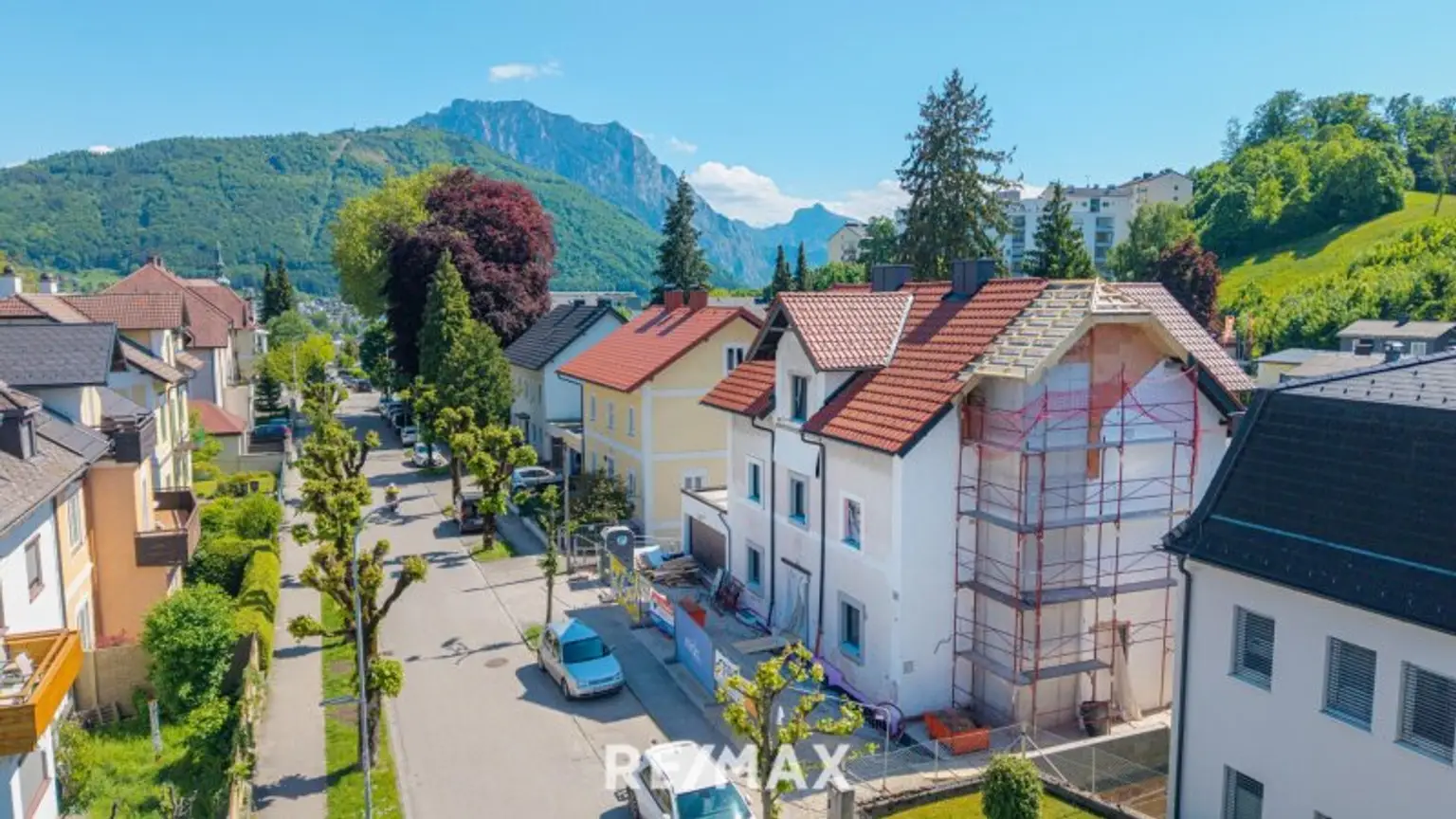 Tagwerkerstrasse mit Traunstein