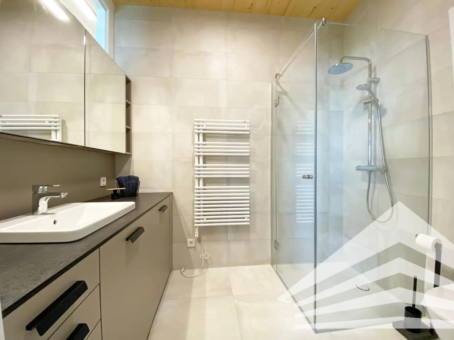 Badezimmer inkl. WC