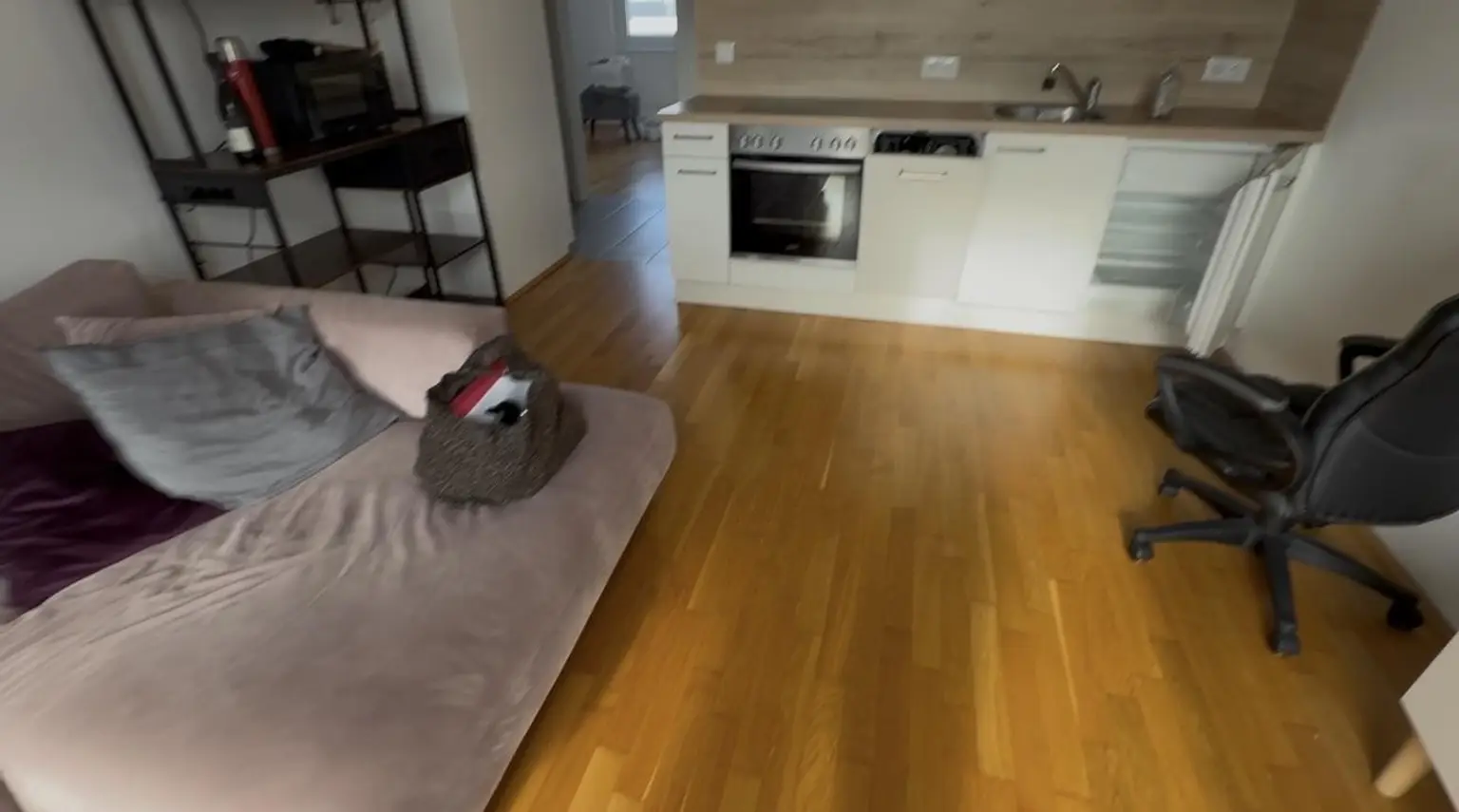 10m² große TERRASSE!!! Top-moderne DG-Wohnung nahe Akademiepark