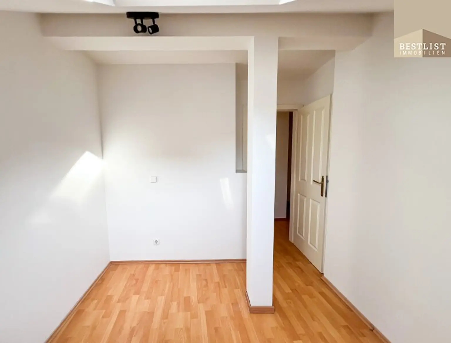 Traumhafte 3-Zimmer-Wohnung in Baden - großzügig, zentral und sofort verfügbar!